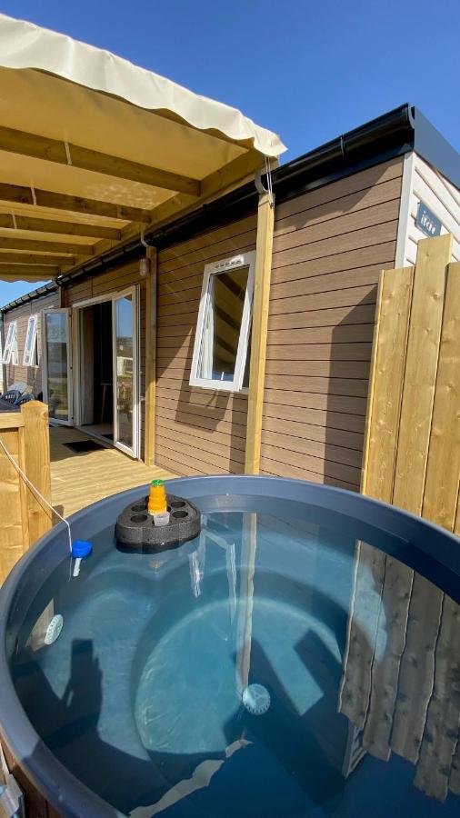 Camping Les Carolins Saint-Lo-d'Ourville エクステリア 写真