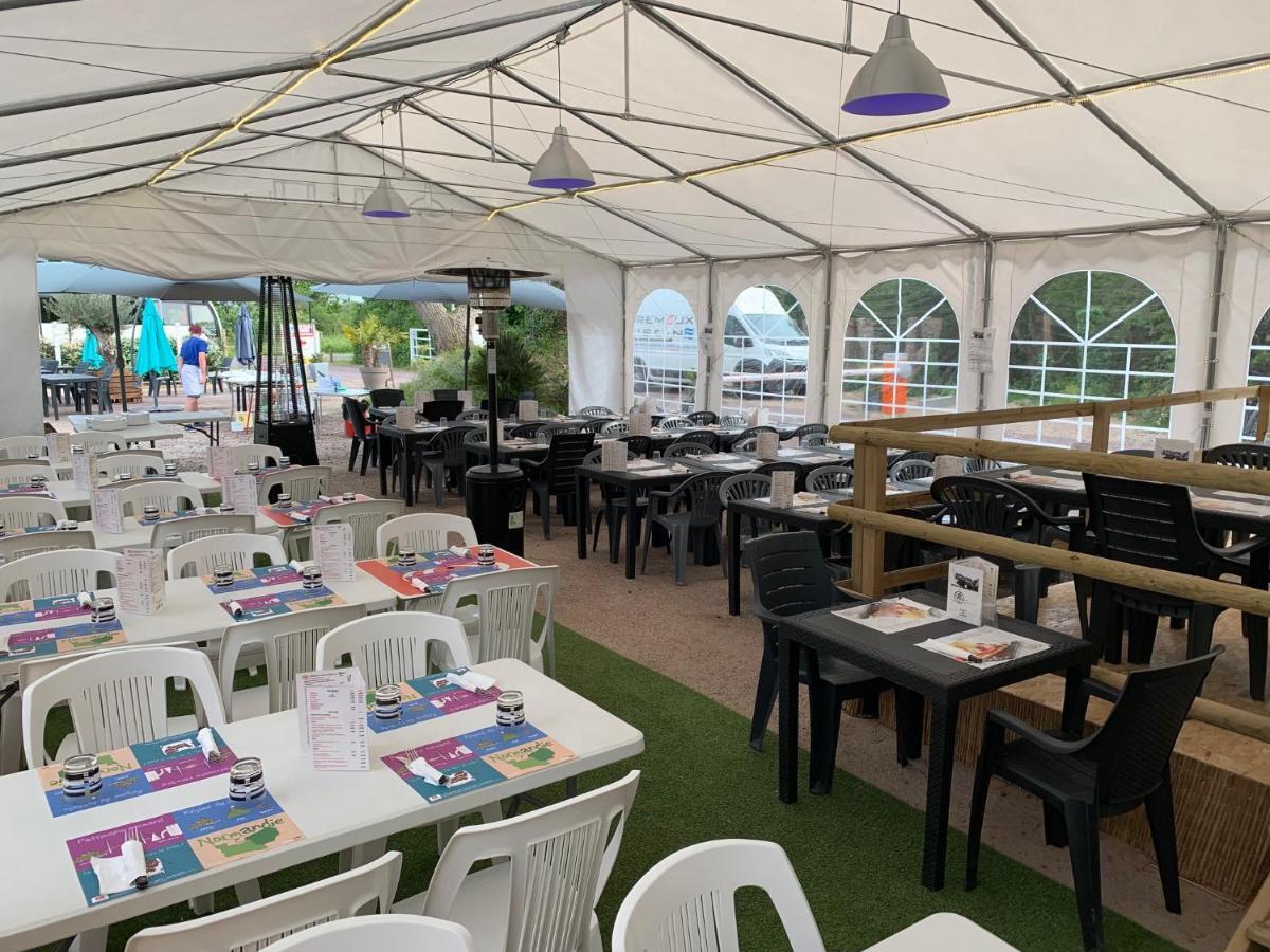 Camping Les Carolins Saint-Lo-d'Ourville エクステリア 写真